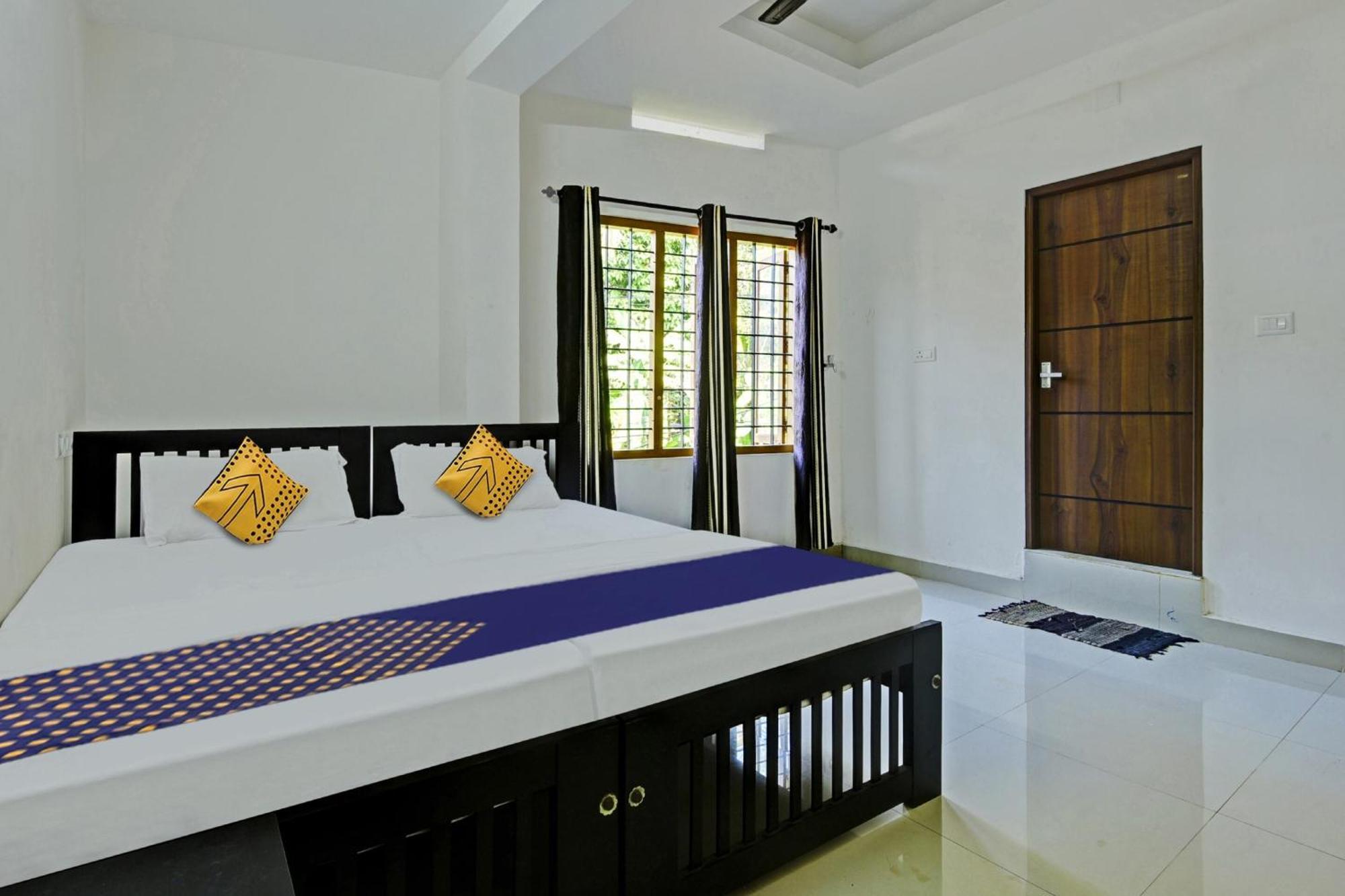 Hotel O Royal Residency Erattupetta Extérieur photo